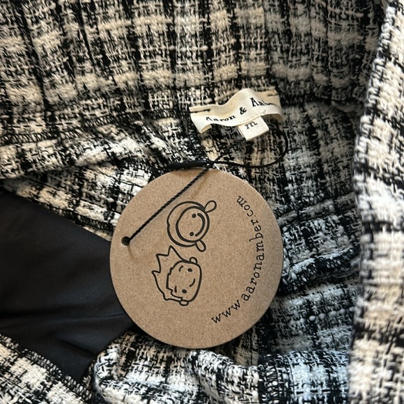 Aaron & Amber Tweed Plaid High Rise Pleated Front Trouser Shorts NWT - Picture 11 of 12